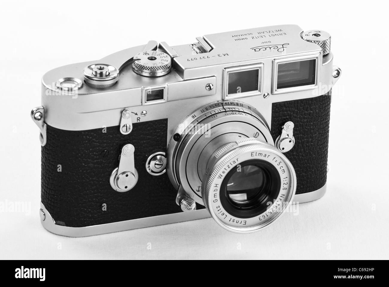 Leica M3: The 35mm Film Camera That Became a Legend