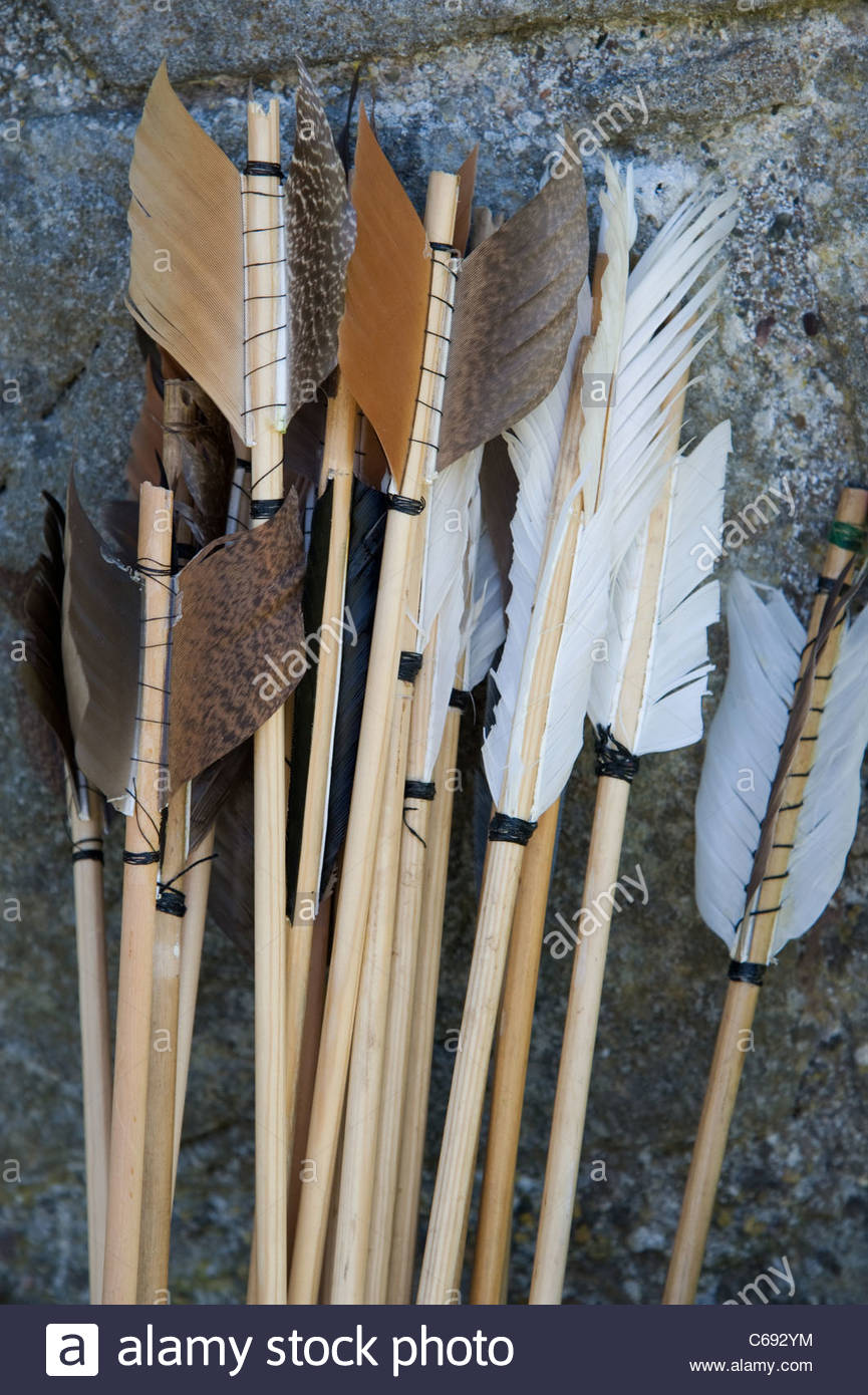 Yew Bow Stock Photos & Yew Bow Stock Images Alamy