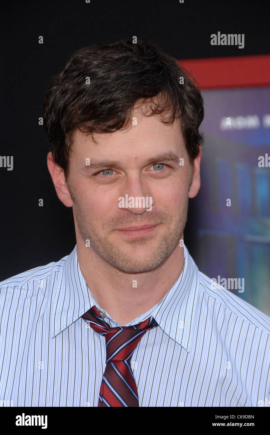 Tom Everett Scott at arrivals for MARS NEEDS MOMS Premiere, El Capitan Theatre, Los Angeles, CA March 6, 2011. Photo By: Michael Germana/Everett Collection Stock Photo