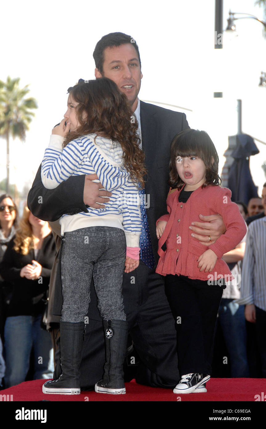 Adam Sandler, Sunny Sandler, Sadie Sandler at the induction ceremony