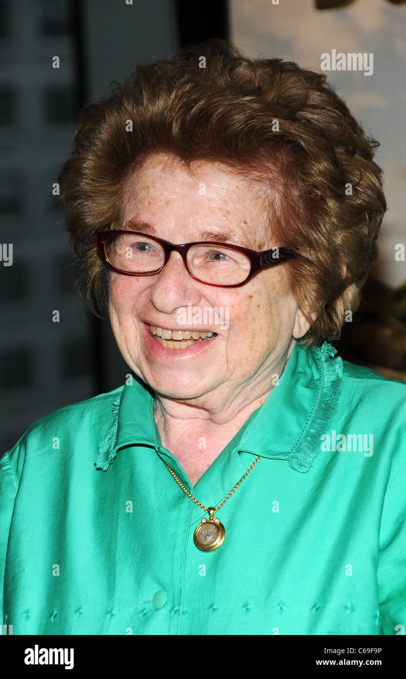 Dr ruth westheimer hi-res stock photography and images - Alamy