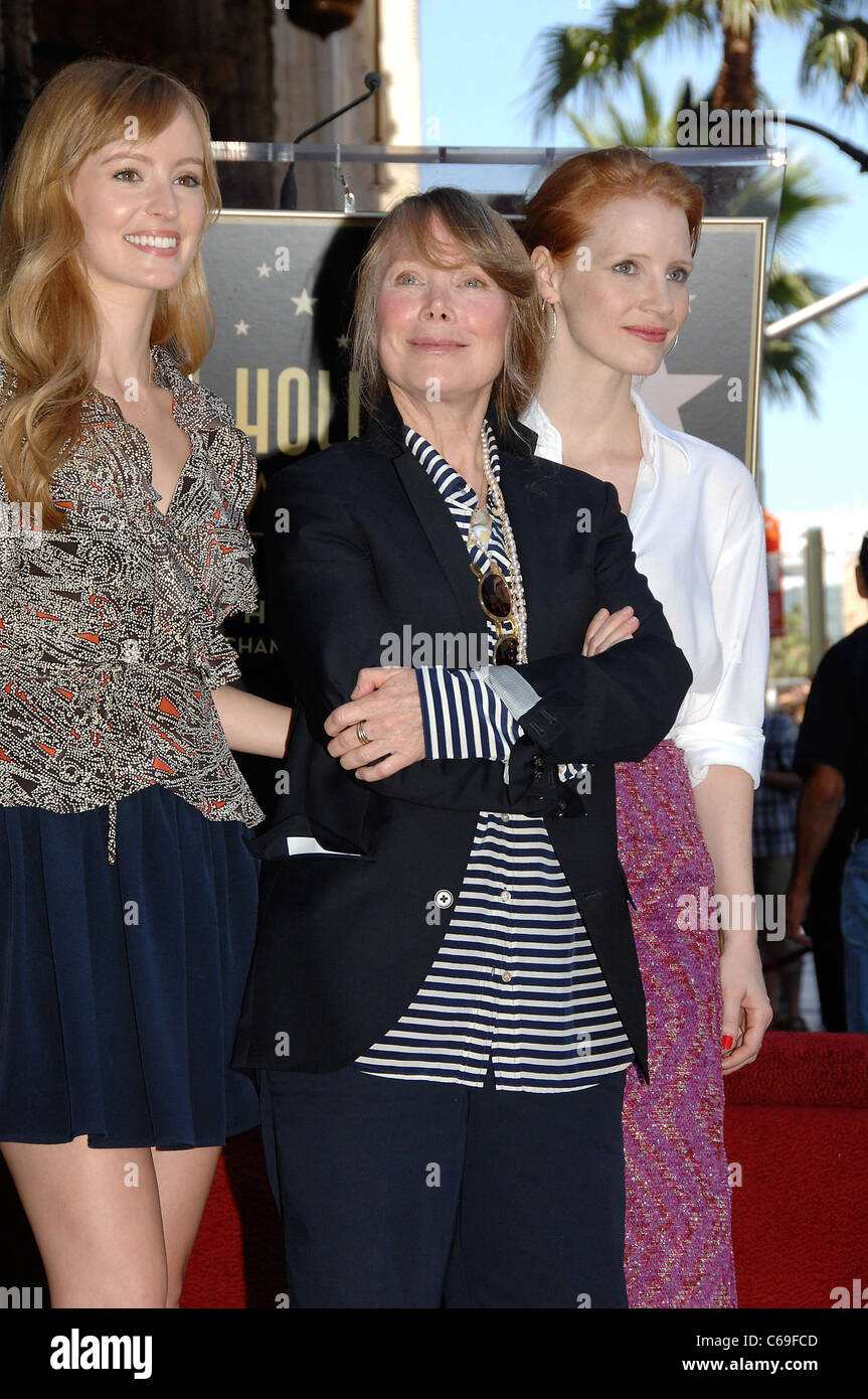 Ahna O'Reilly, Sissy Spacek, Jessica Chastain at the induction ceremony for Star on the Hollywood Walk of Fame Ceremony for Sissy Spacek, Hollywood Boulevard, Los Angeles, CA August 1, 2011. Photo By: Michael Germana/Everett Collection Stock Photo