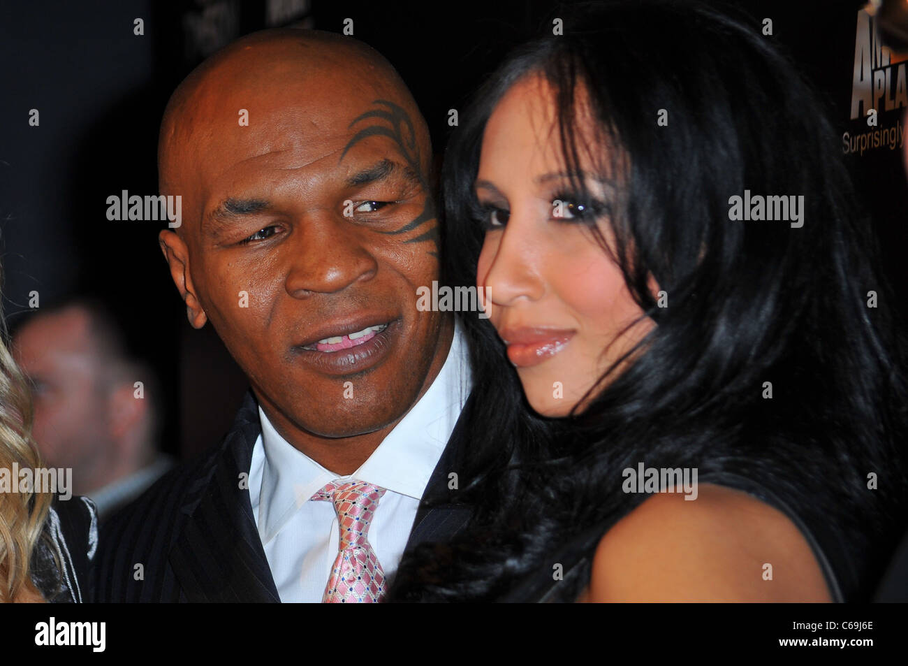 Mike Tyson Current Wife - Who Is Mike Tyson’s Wife? Love Life Of The Heavyweight Champ