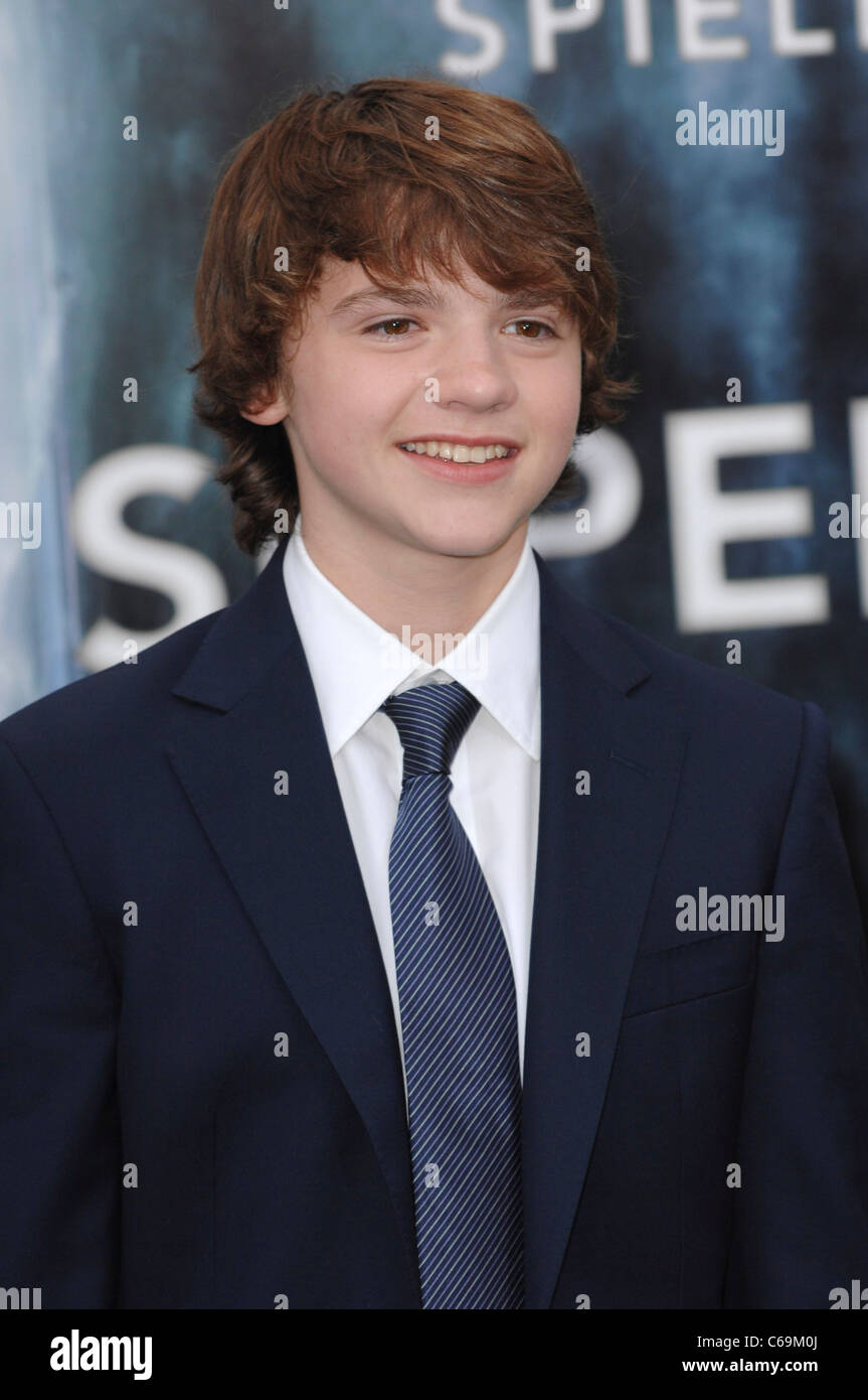 Joel Courtney