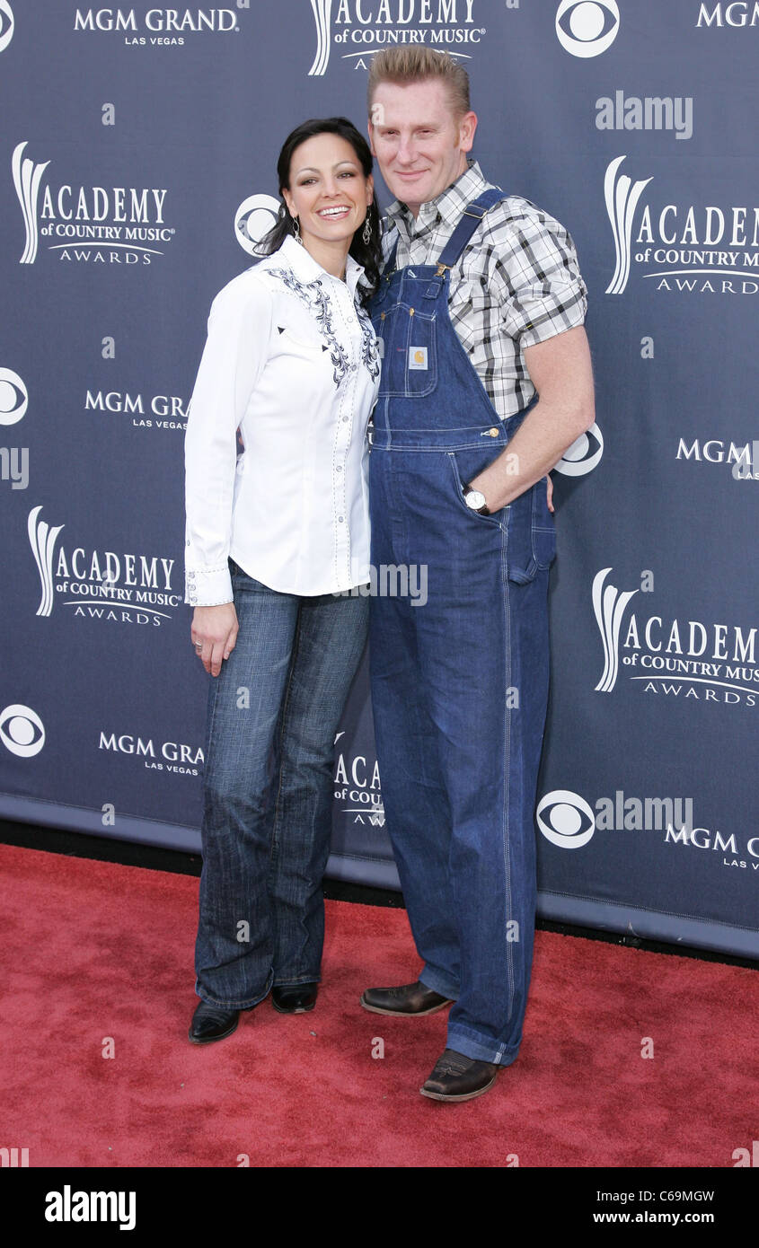 Joey Feek, Rory Feek, Joey Rory at arrivals for Academy of Country