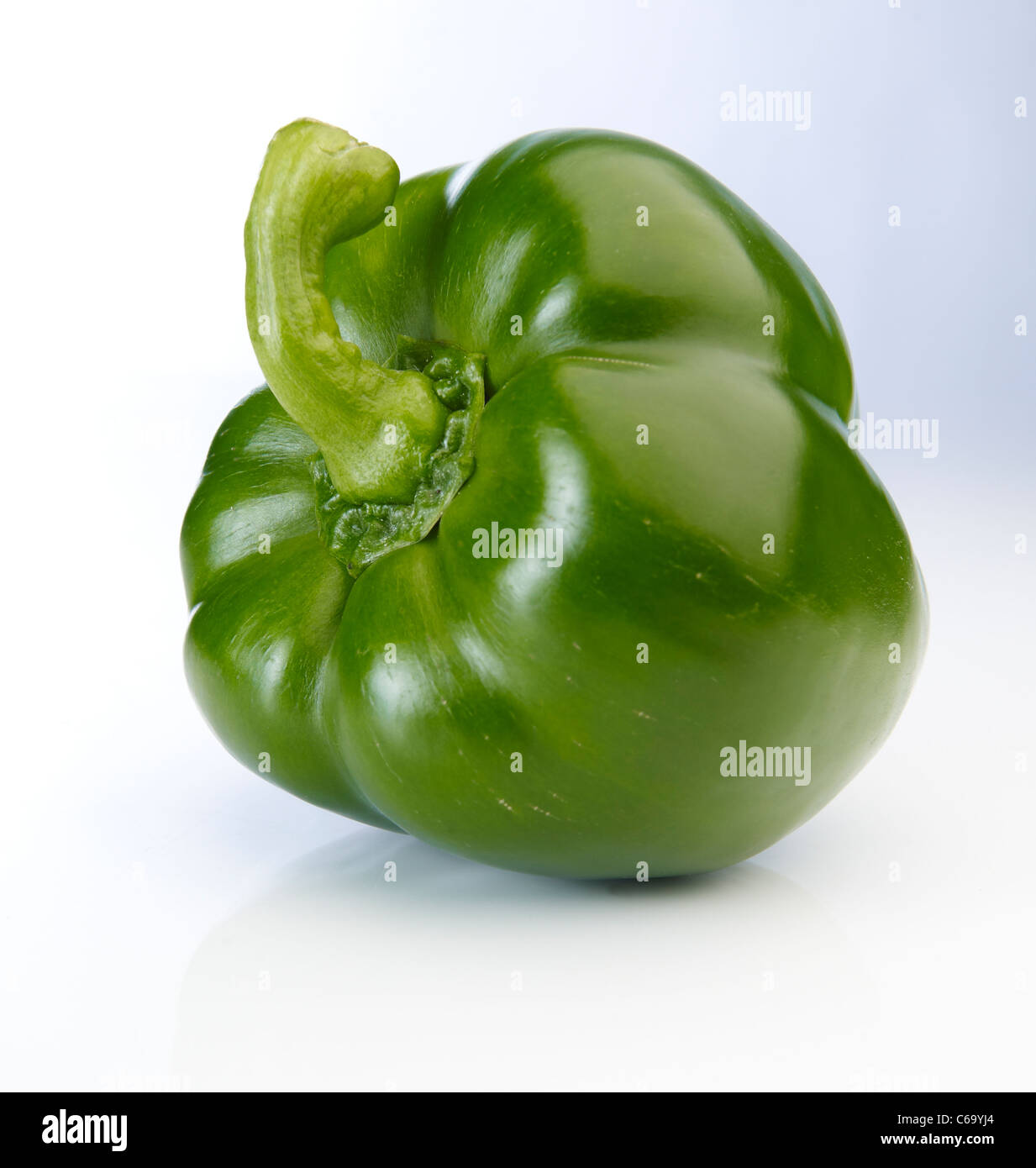 Green pepper hi-res stock photography and images - Alamy