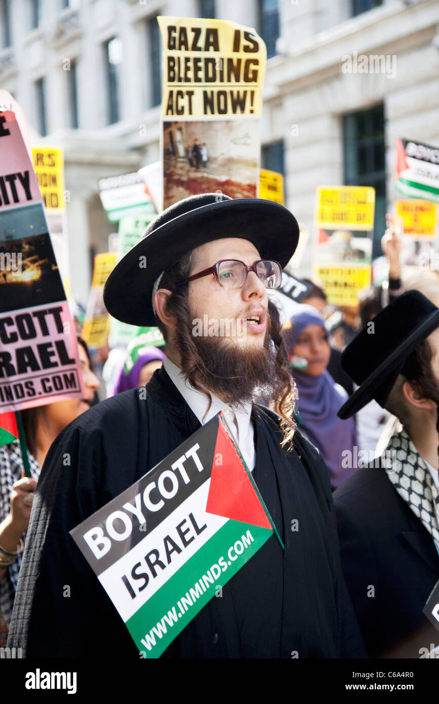 Orthodox Jewish anti Israeli / Zionism demonstration in London. Jews protesting against occupation and a closed Palestine. Stock Photo
