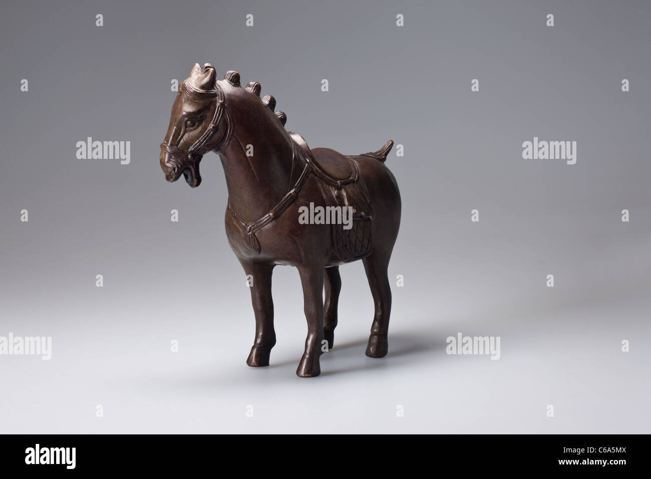 Bronze chinese horse hi-res stock photography and images - Alamy