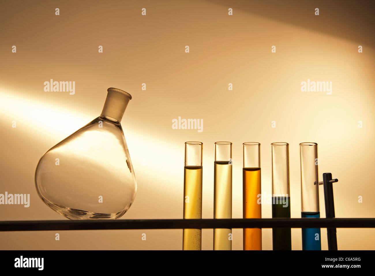 Laboratory exploration hi-res stock photography and images - Alamy
