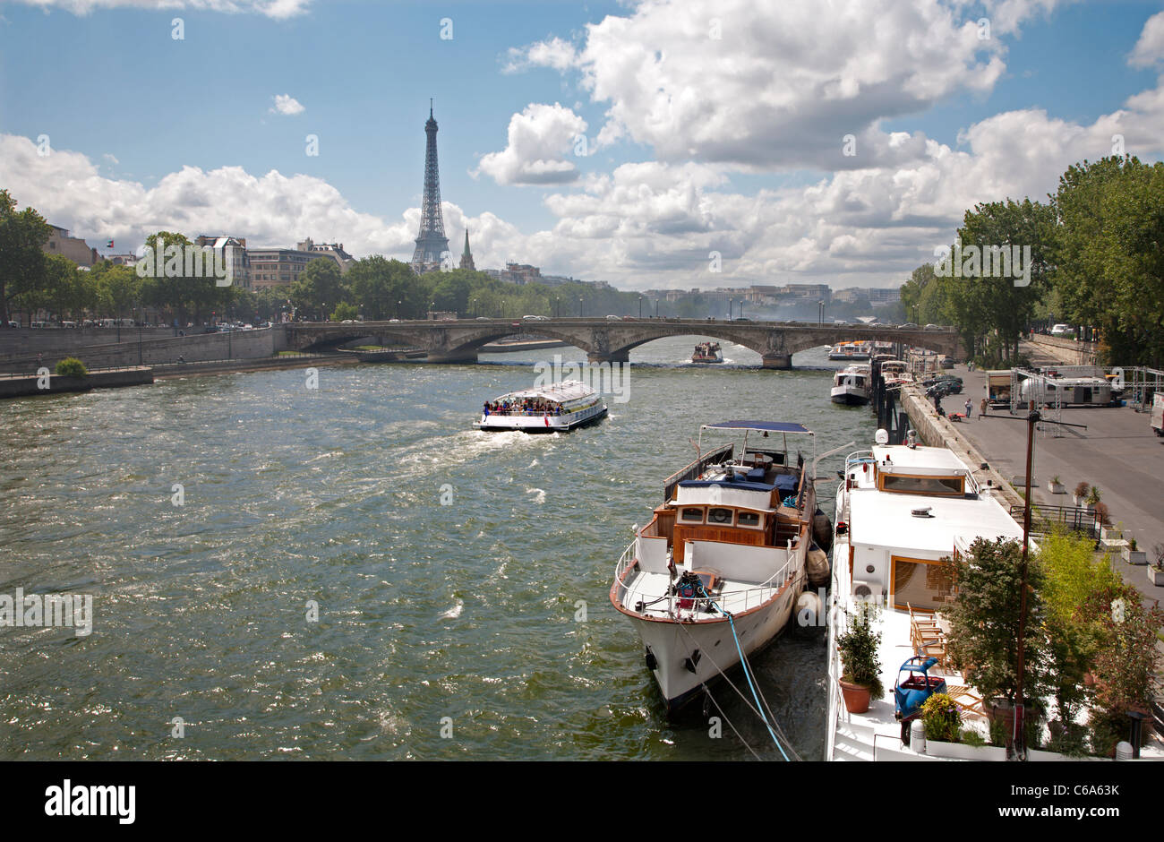 Paris - Eiffel tower and ships on Seine Stock Photo