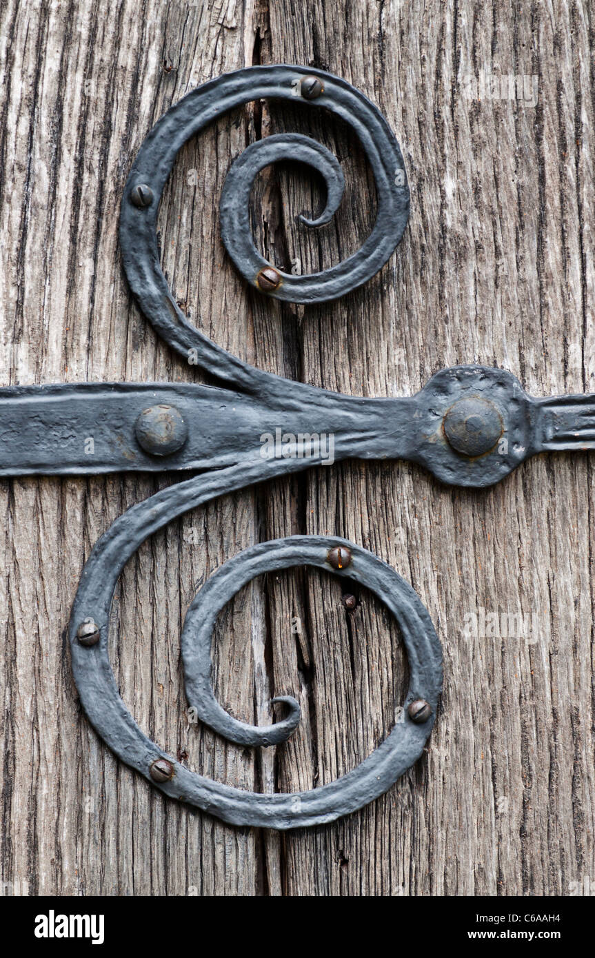 Ornate hinge church door hires stock photography and images Alamy