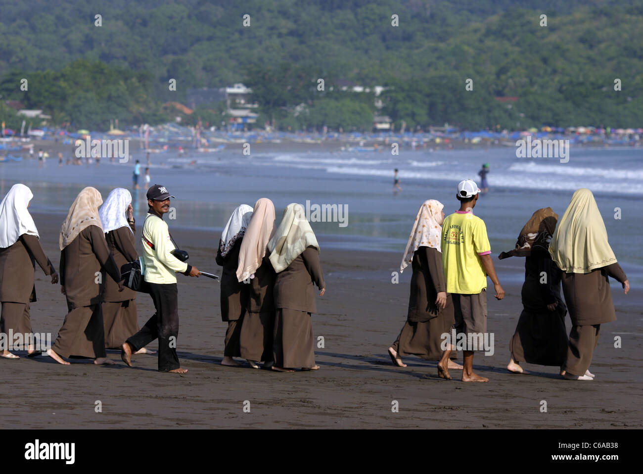 Pantai Pangandaran ramah muslim