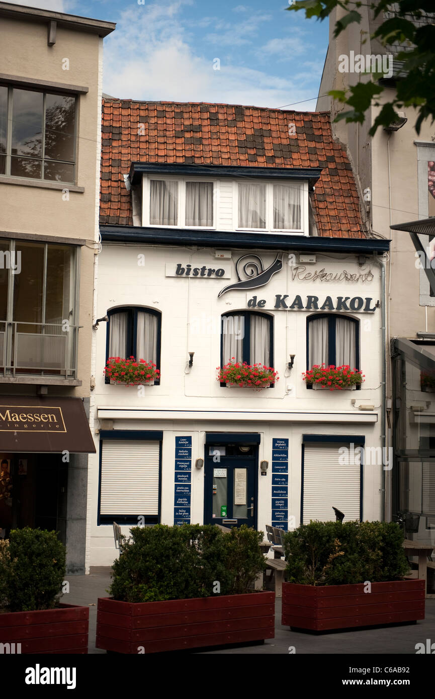 Traditional Bistro Cafe Hasselt Belgie Belgium Europe Stock Photo Alamy