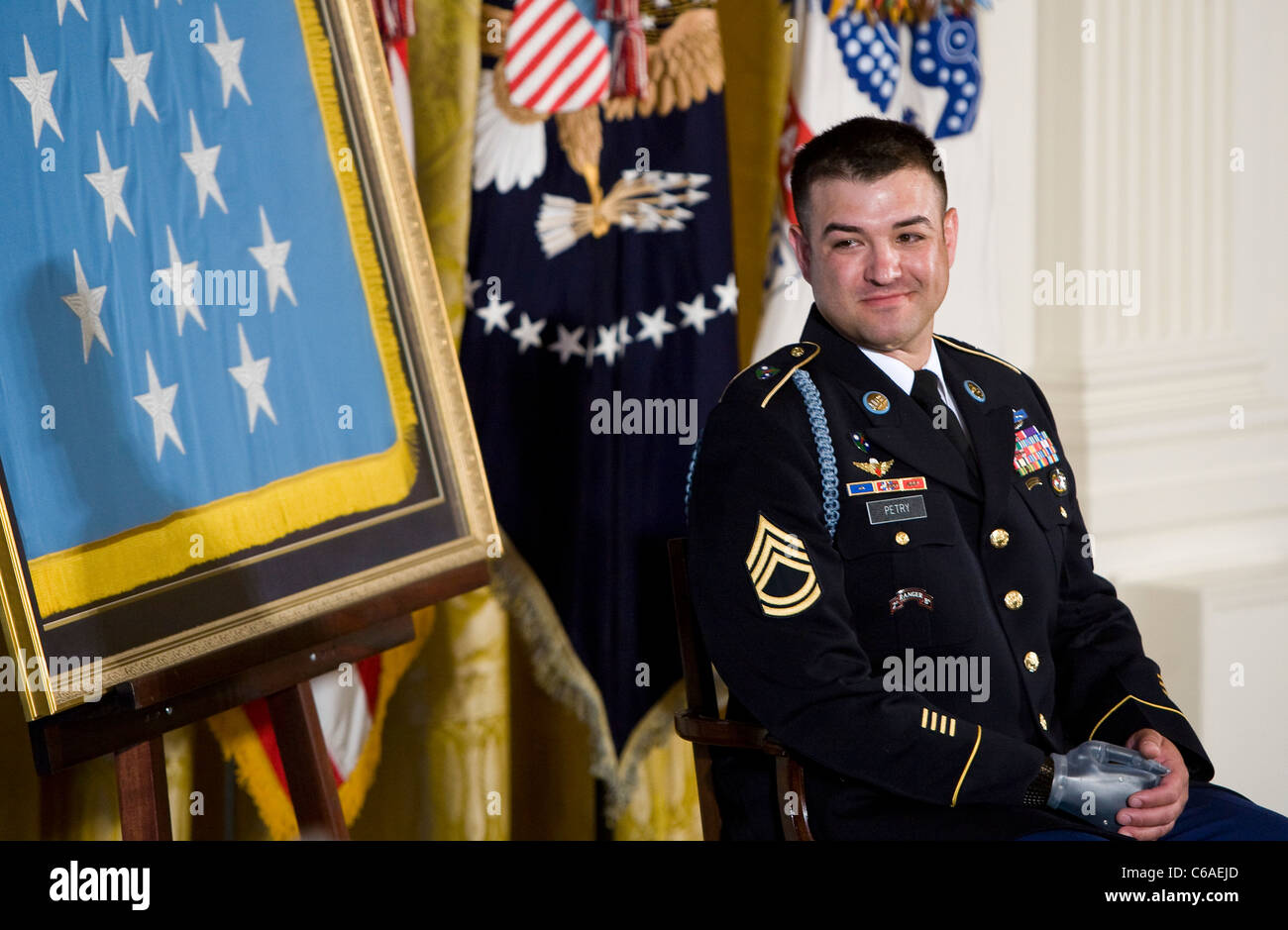 President Barack Obama awards the Medal of Honor to Sergeant First Class Leroy Petry. Stock Photo