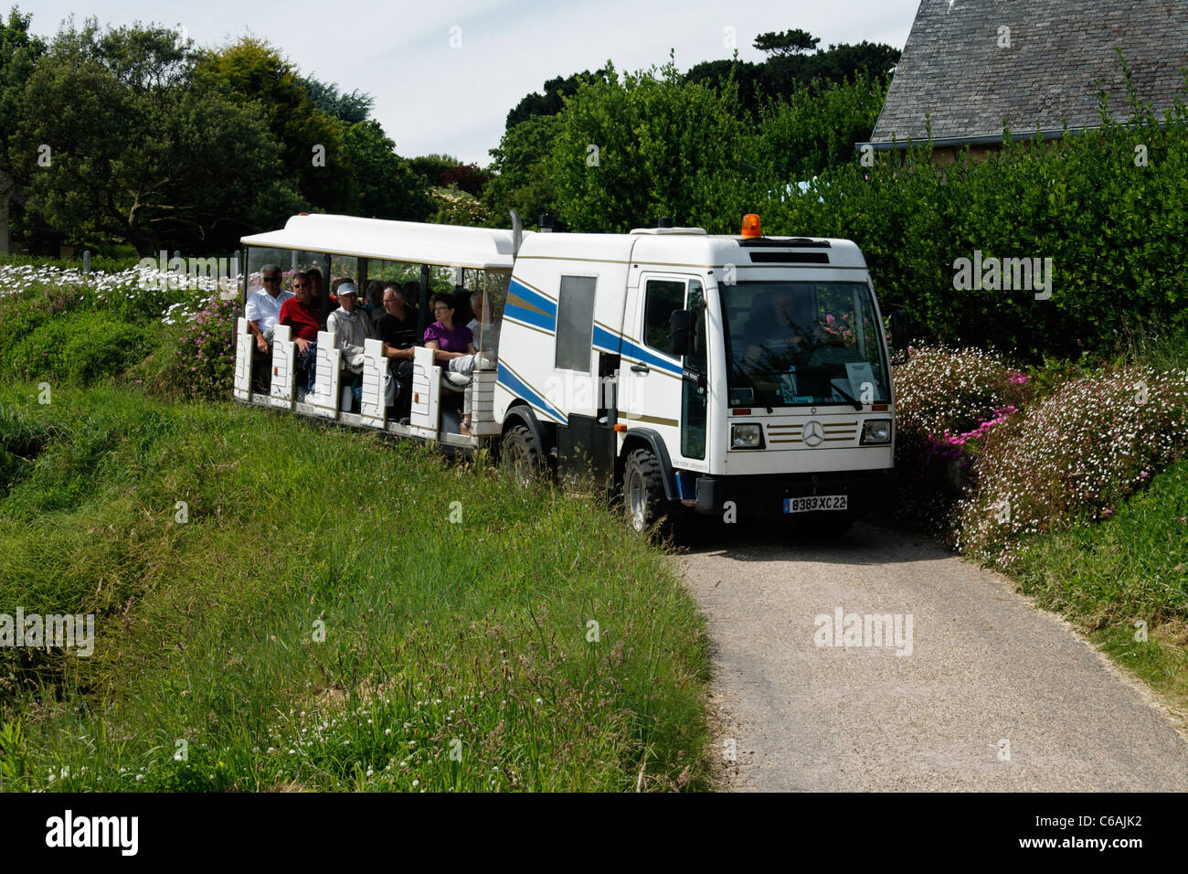 Mini bus for tourists,  island of Brehat, (Côtes d'Armor, Brittany, France). Stock Photo