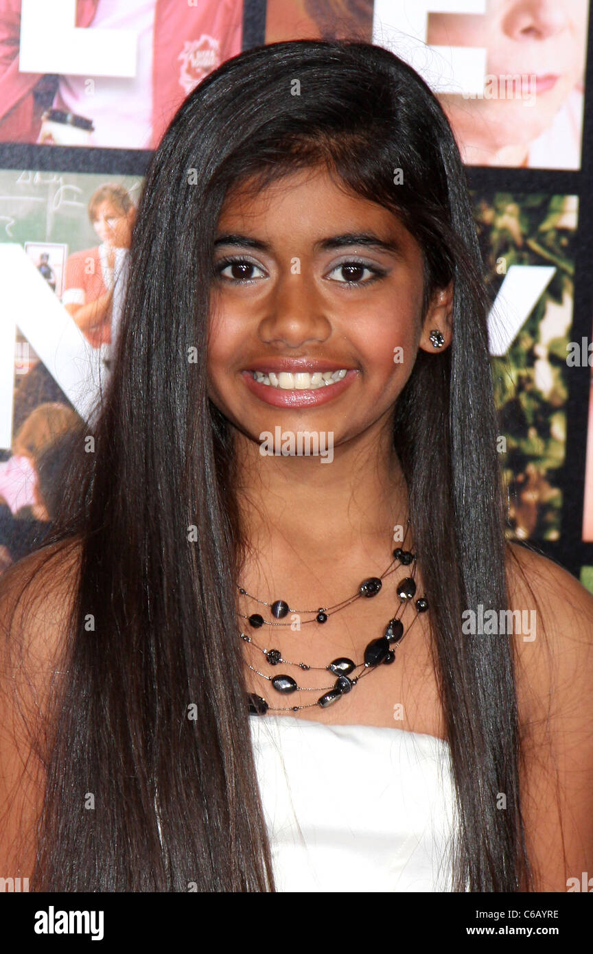 Megan Suri Los Angeles World Premiere Of Valentine S Day Held At The Grauman S Chinese Theatre Hollywood California Stock Photo Alamy