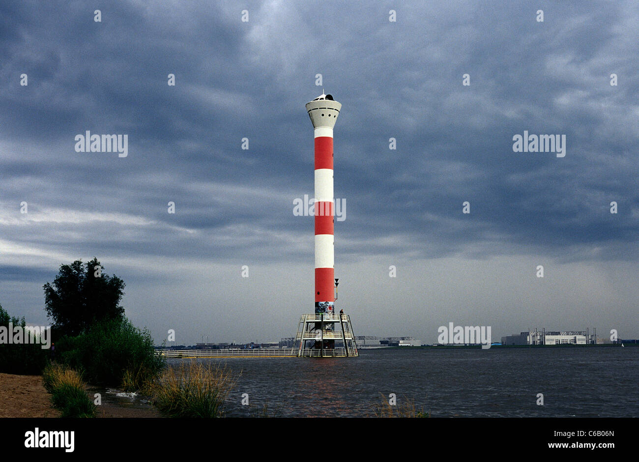 Remote controlled Leuchtturm Unterfeuer (Lighthouse Lower Beacon) on the river Elbe at Blankenese in Hamburg. Stock Photo