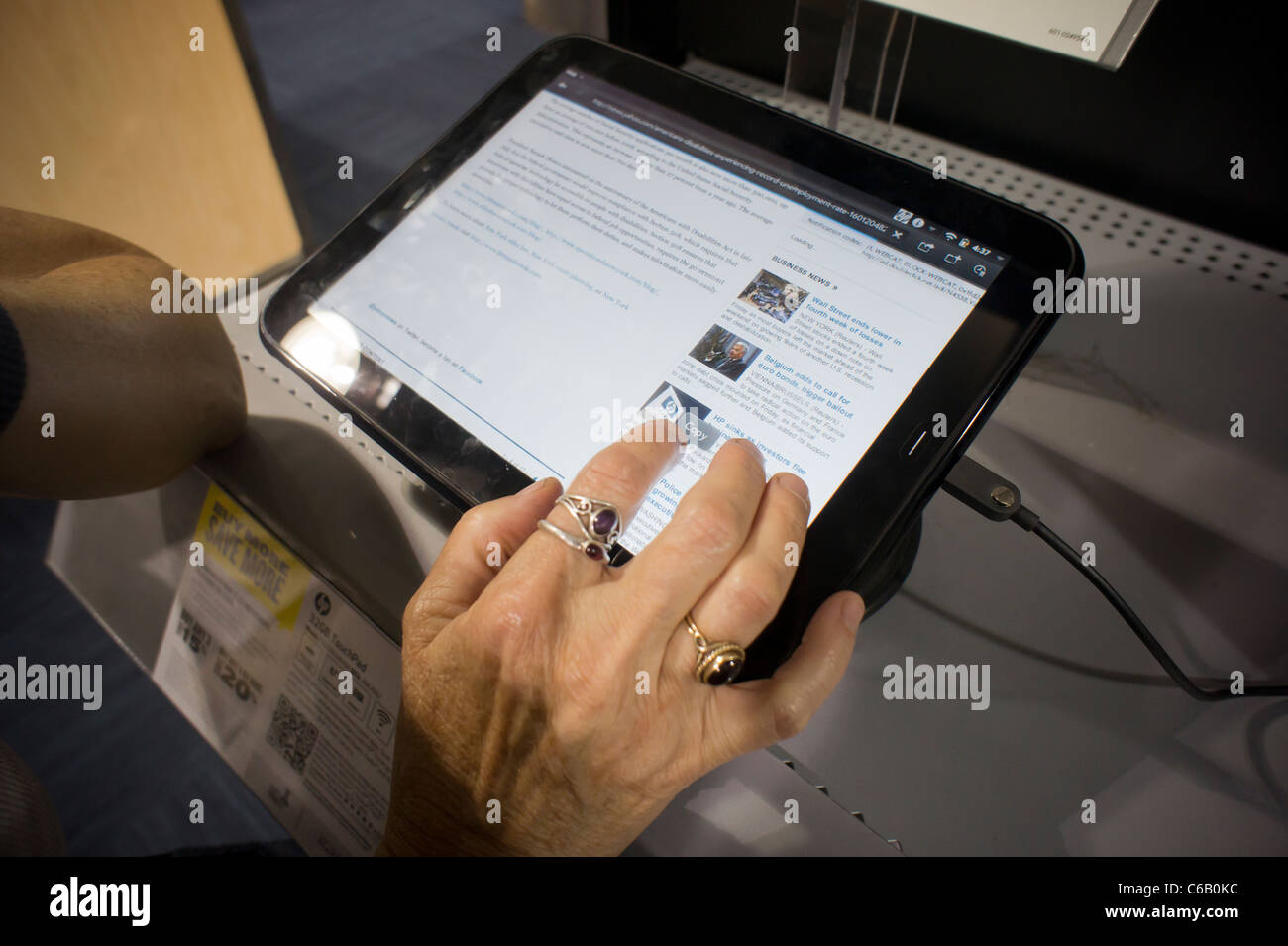 Best buy computers hires stock photography and images Alamy