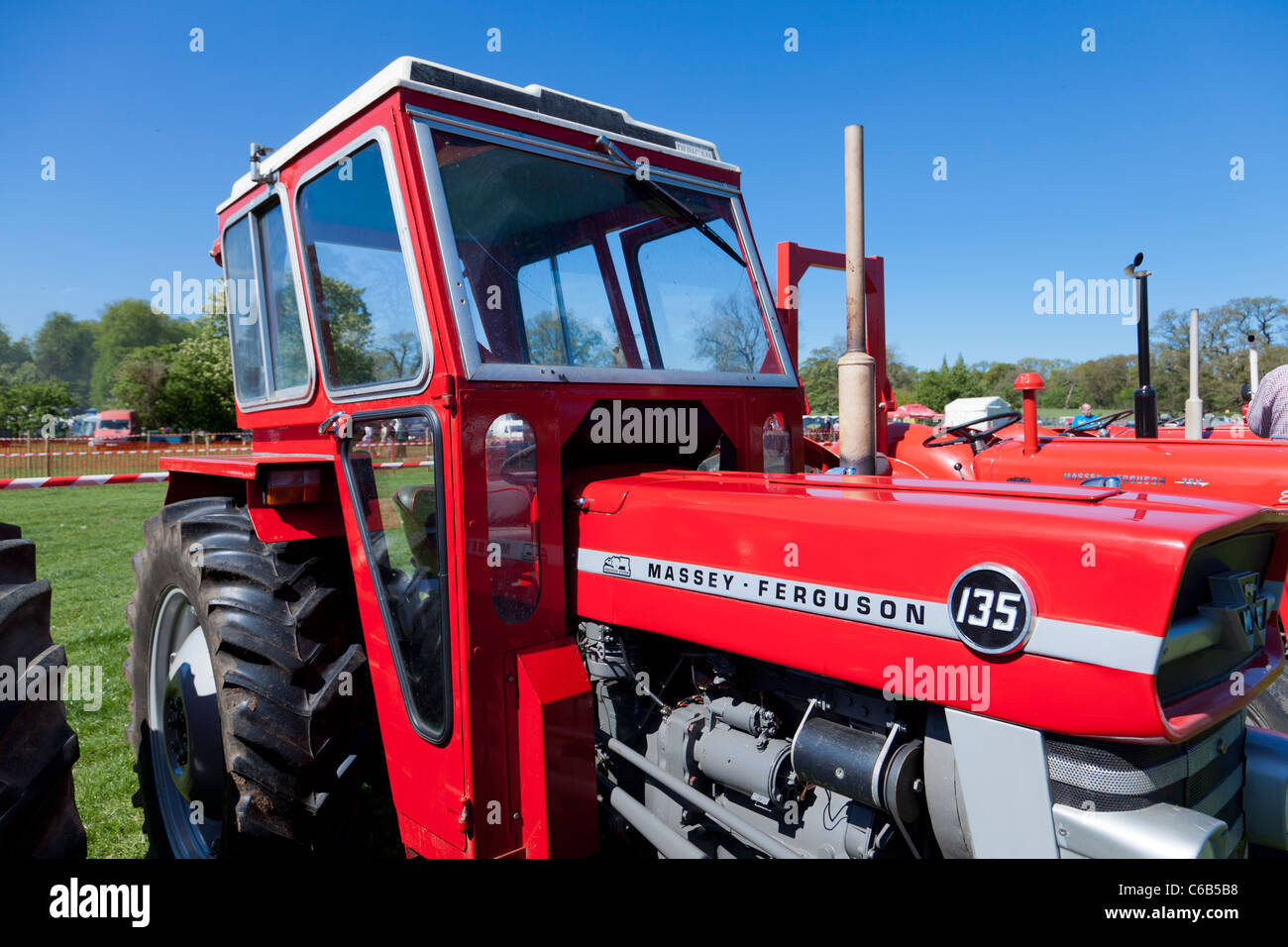 Massey Ferguson High Resolution Stock Photography And Images Alamy