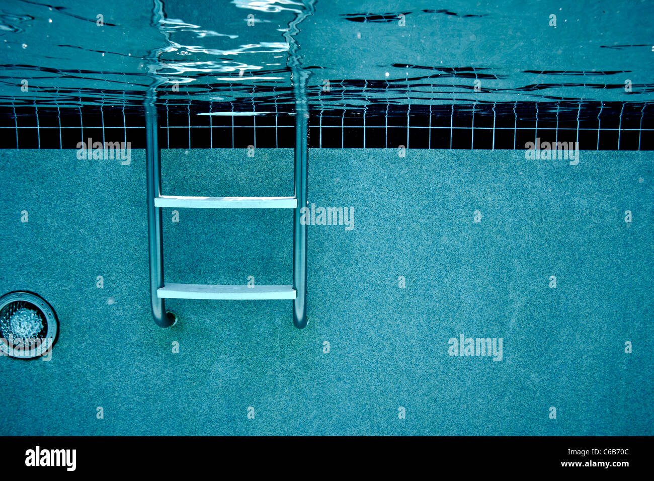 Swimming pool ladder deep end hi-res stock photography and images - Alamy