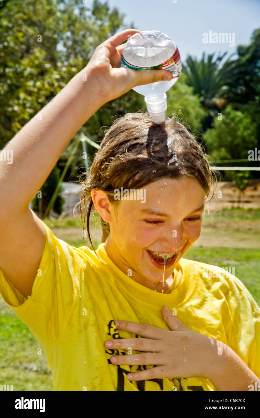 Teenage girl hot water bottle hi-res stock photography and images - Page 2  - Alamy