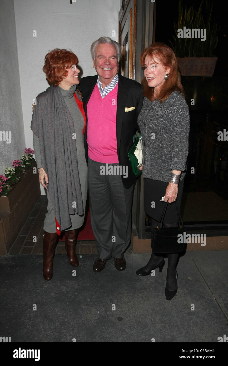 Jill St. John, Robert Wagner and Stephanie Powers leaving Madeo restaurant in west Hollywood after celebrating his birthday Stock Photo