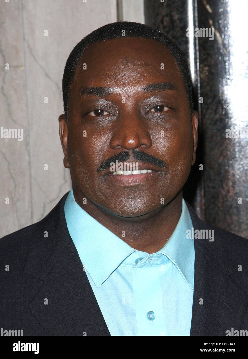 Clifton powell hi-res stock photography and images