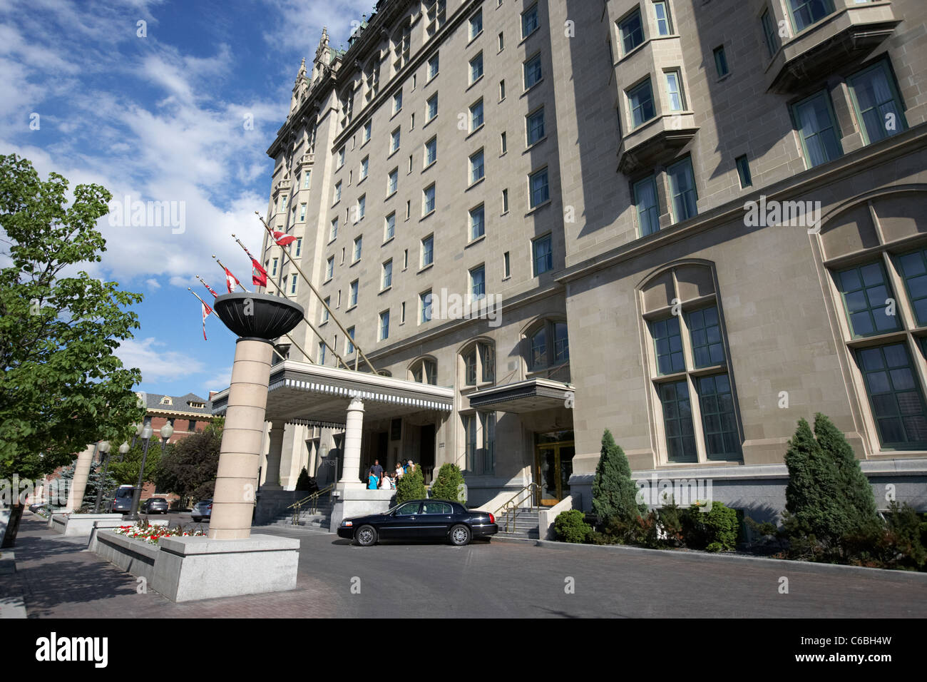 the fort garry hotel downtown winnipeg manitoba canada Stock Photo Alamy