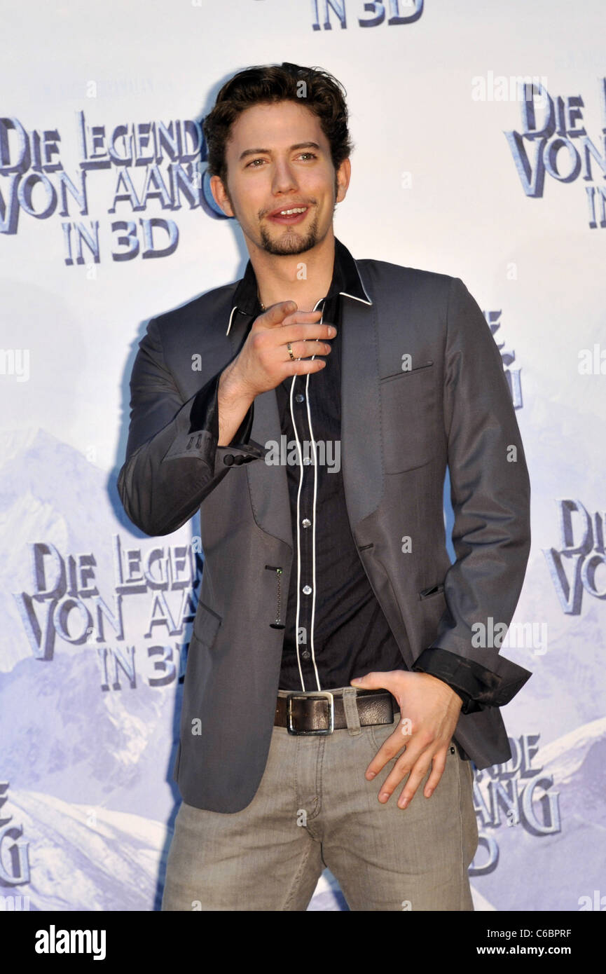 Jackson Rathbone At A Photocall For The Movie Die Legende Von Aang jackson-rathbone-at-a-photocall-for-the-movie-die-legende-von-aang