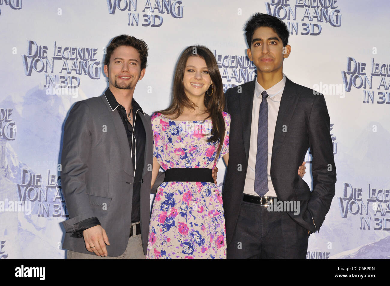 Jackson Rathbone Smoking