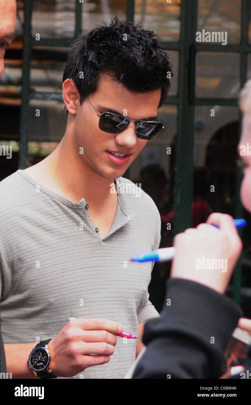 taylor lautner sunglasses
