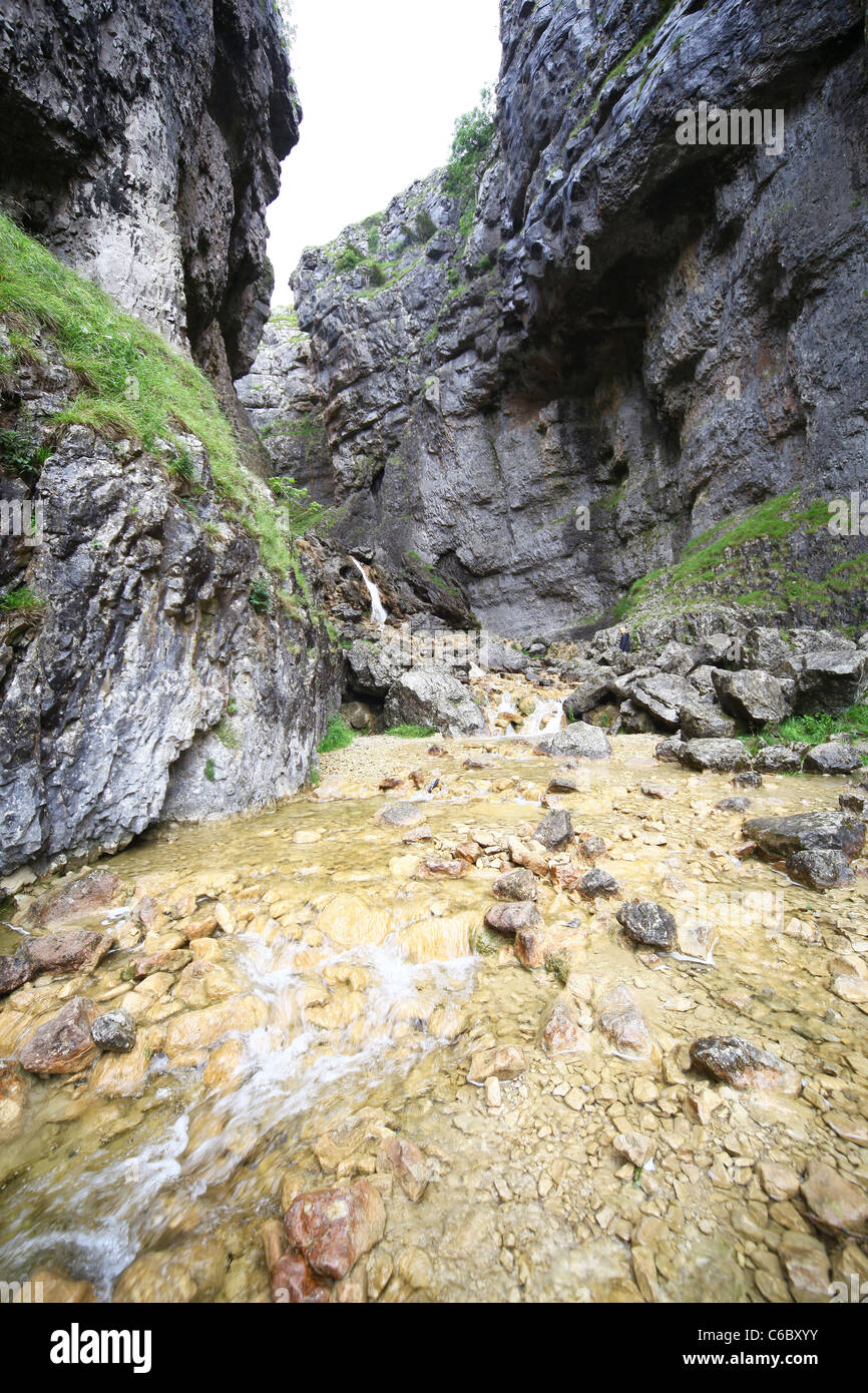 Gordale Scar, Malham, North Yorkshire, Yorkshire Dales National Park, England, UK Stock Photo
