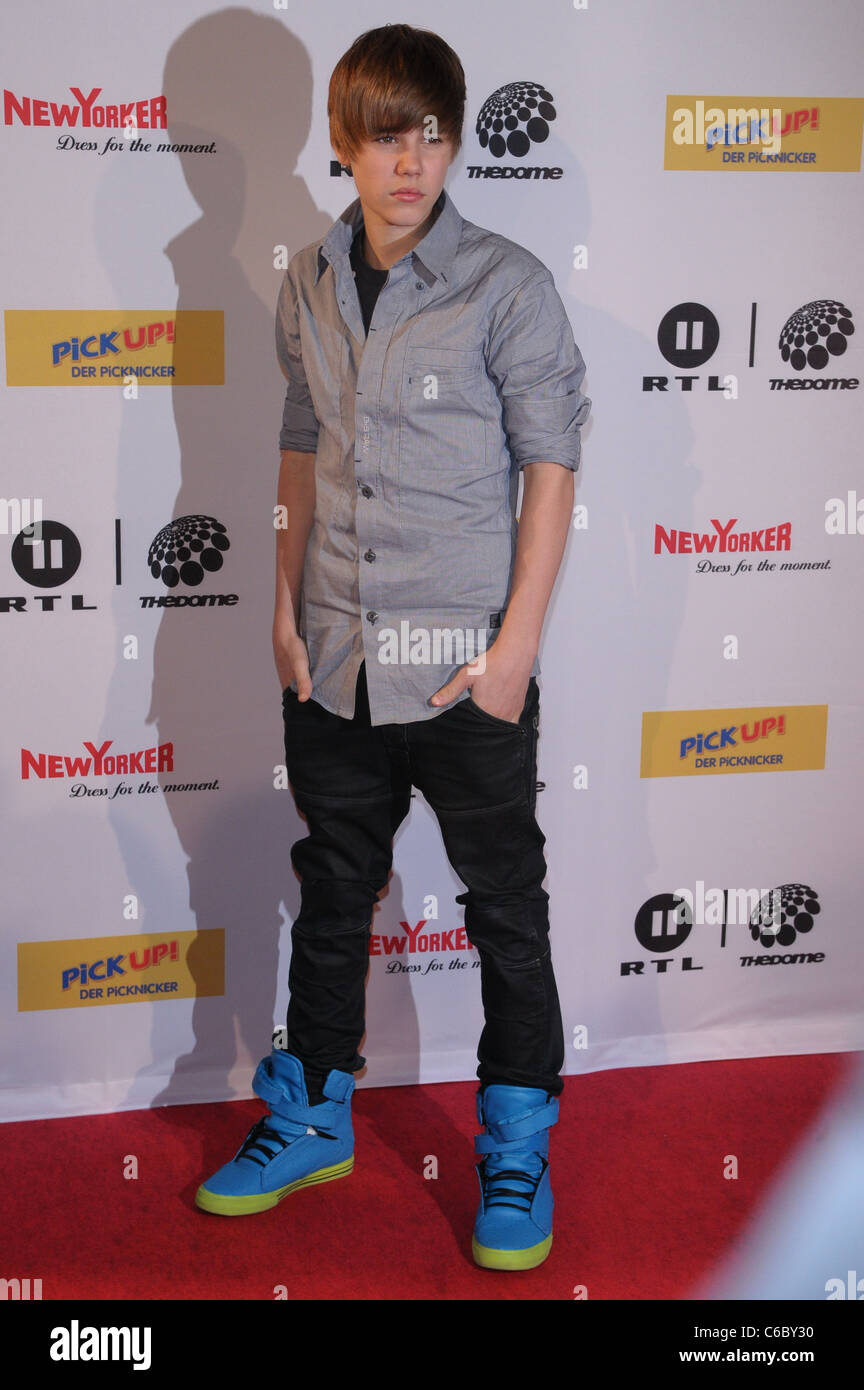 Justin bieber top pink supra