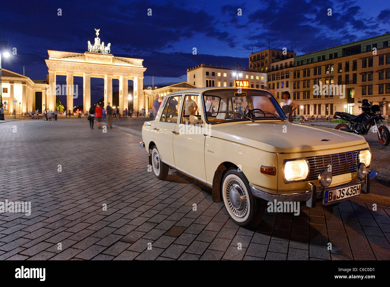 Wartburg 353 Deluxe, built in 1967, classic car, historic vehicle, taxi, Pariser Platz square, the Brandenburg Gate, Berlin Stock Photo