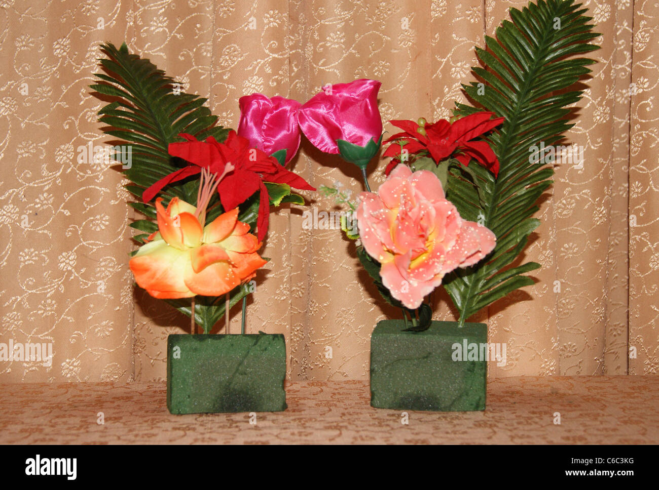 Arrangement of flower hi-res stock photography and images - Alamy