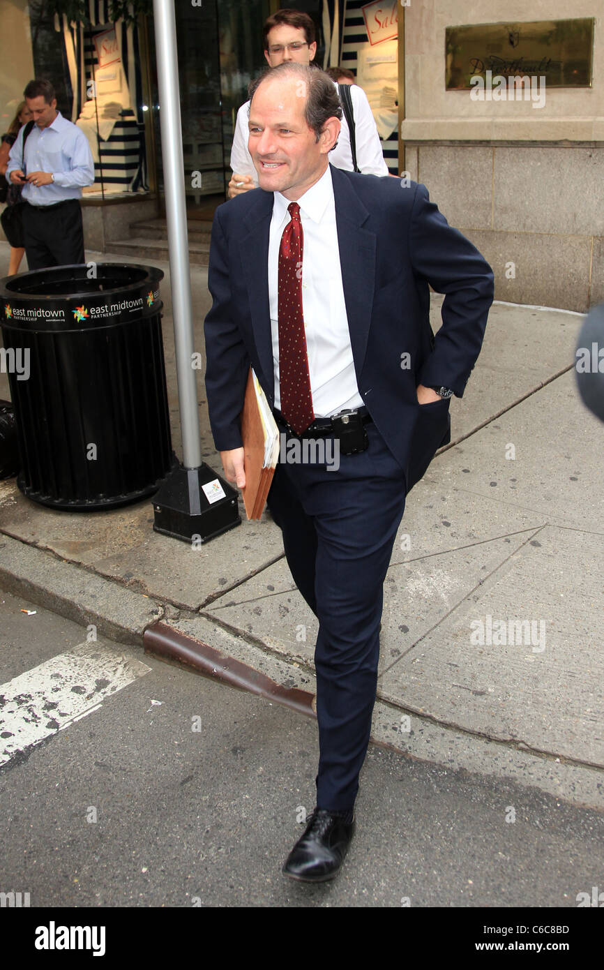 Former Governor Of New York Eliot Spitzer Out And About In Manhattan New York City Usa 17 06 10 Stock Photo Alamy