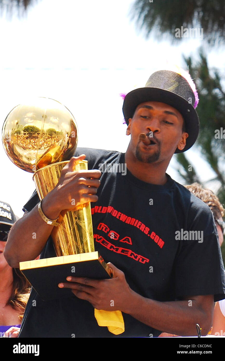 Ron Artest Holds Up The Larry O Brien Trophy During The Lakers Stock Photo Alamy