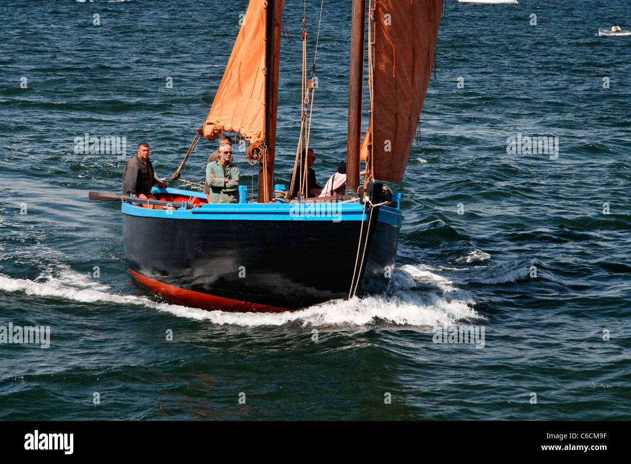Bateau de pêche traditionnel hires stock photography and images Alamy