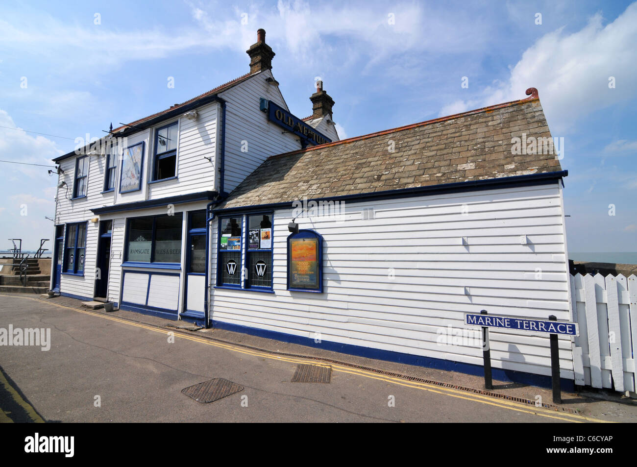 Whitstable Kent Seaside town beach seafront pub Stock Photo