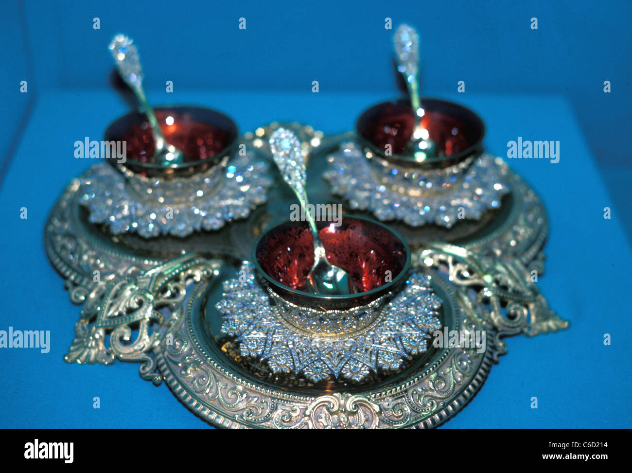 Diamond encrusted Ottoman dessert bowls in the Topkapi Museum Istanbul  Turkey Stock Photo - Alamy