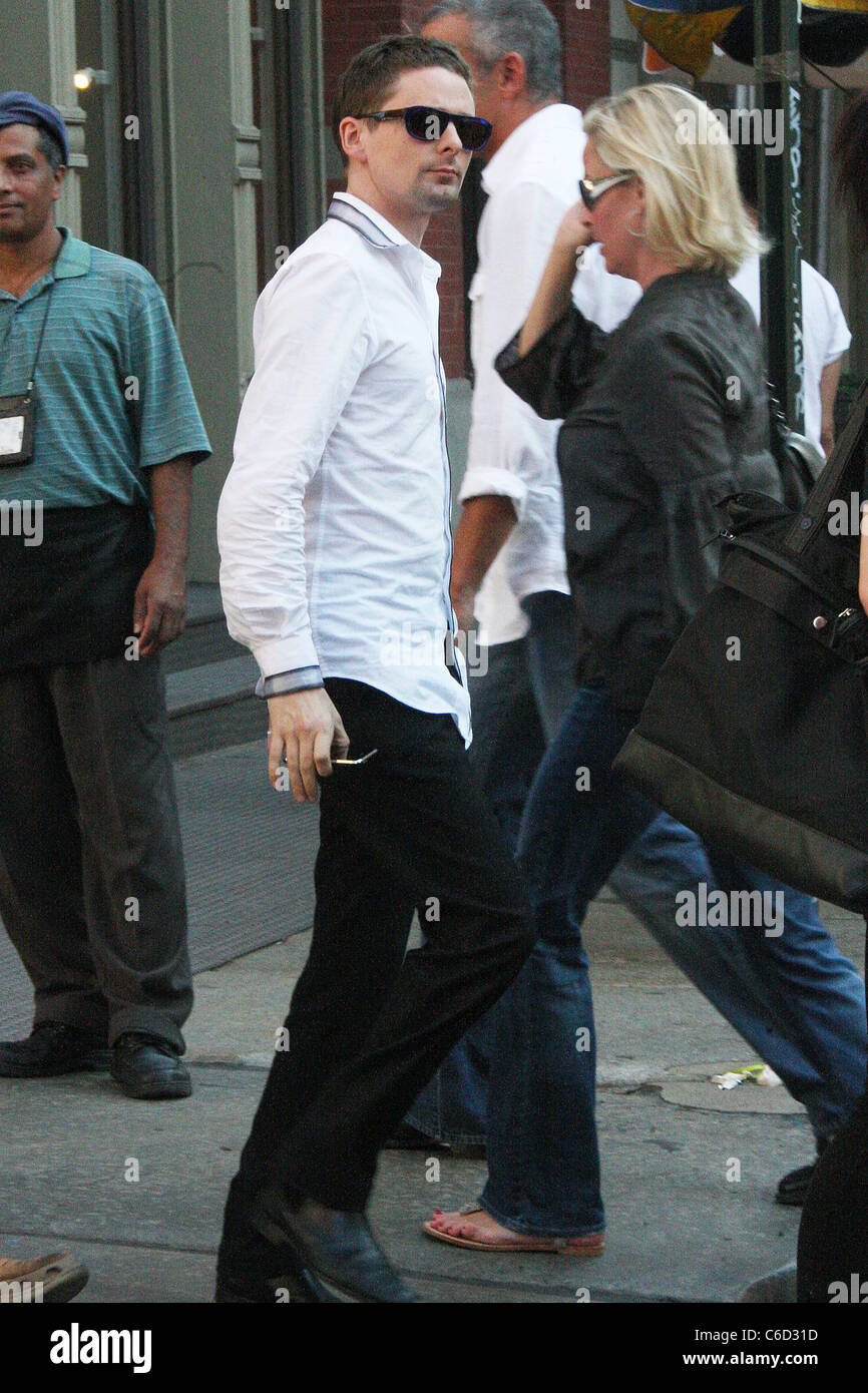 Muse Frontman Muse frontman Matthew Bellamy leaving John Varvatos on Spring Street in ...