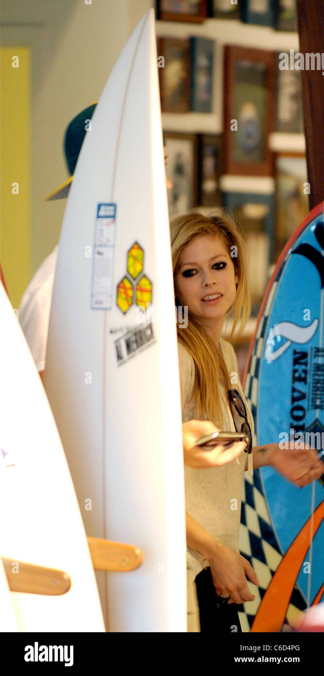 Avril Lavigne shopping at Burton Snowboards Flagship Store on Melrose Avenue Los Angeles, California - 24.06.10 Stock Photo