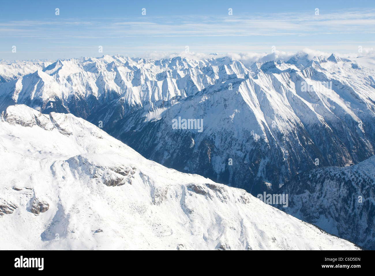 Panoramablick Vom Hintertuxer Gletscher Gefrorene Wand Aussichtspunkt Hintertux View Point Hintertuxer Glacier Stock Photo Alamy