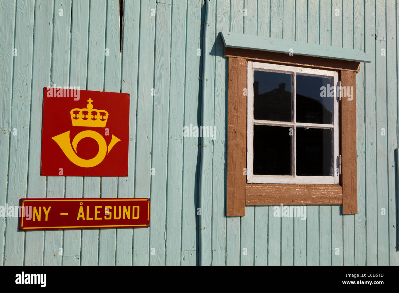 The world's most northerly post office, at the scientific research base