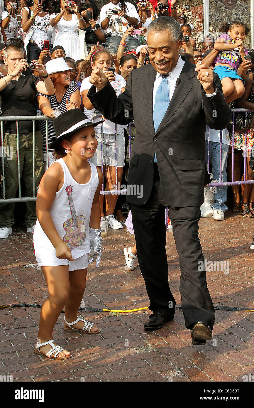 Roberta Flack One year after Michael Jackson's death, friends, family