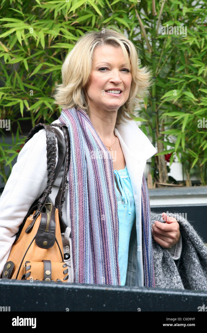 Gillian Taylforth Stock Photos & Gillian Taylforth Stock Images - Alamy