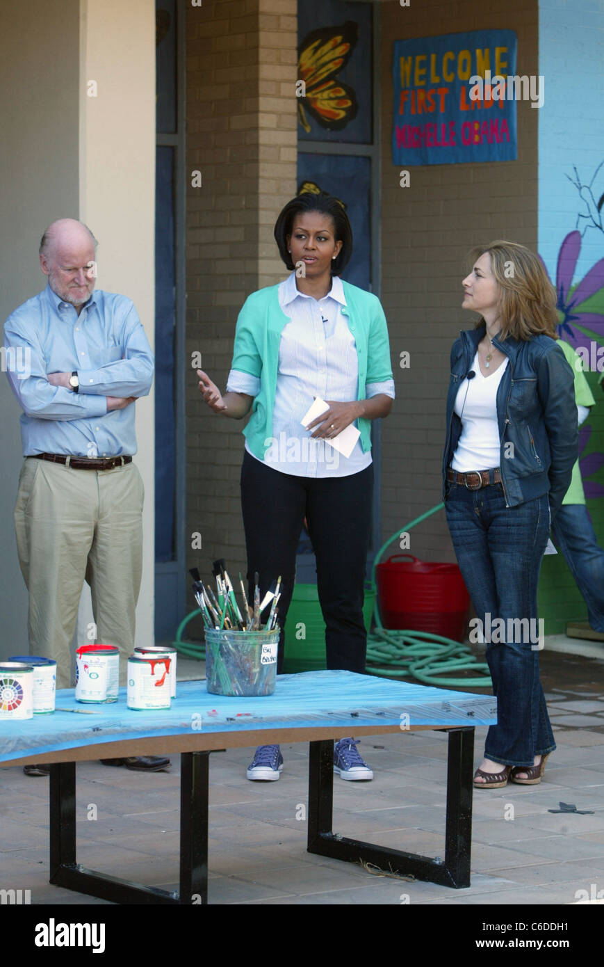 The First Lady hosted the Congressional Club spouses for a service