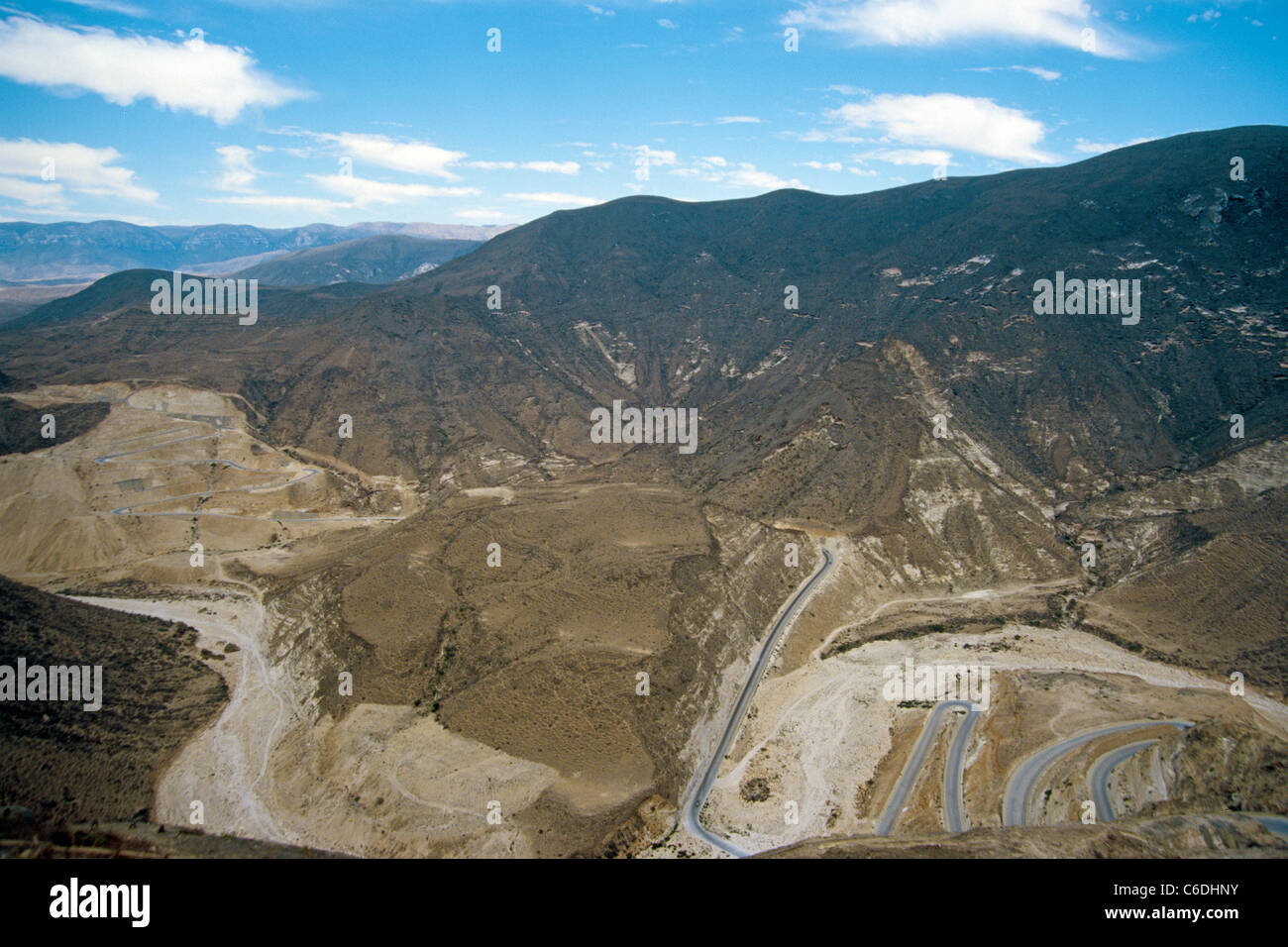 Berglandschaft auf dem Weg nach Jebel al-Qamar, nahe der iranischen Grenze, On the way to, Jebel al-Qamar, mountains Stock Photo