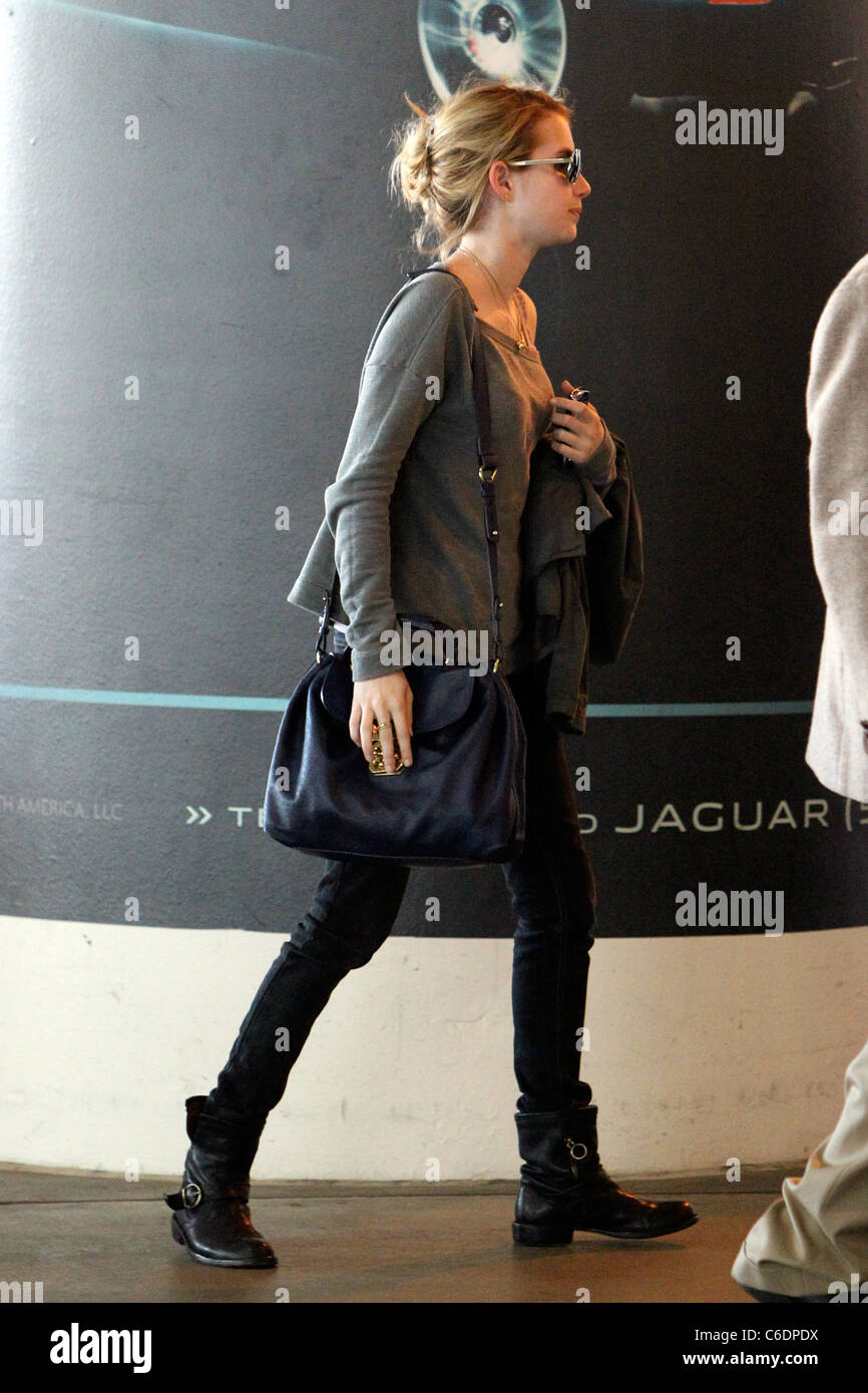 Emma Roberts arriving at LAX airport Los Angeles, California - 04.05.10