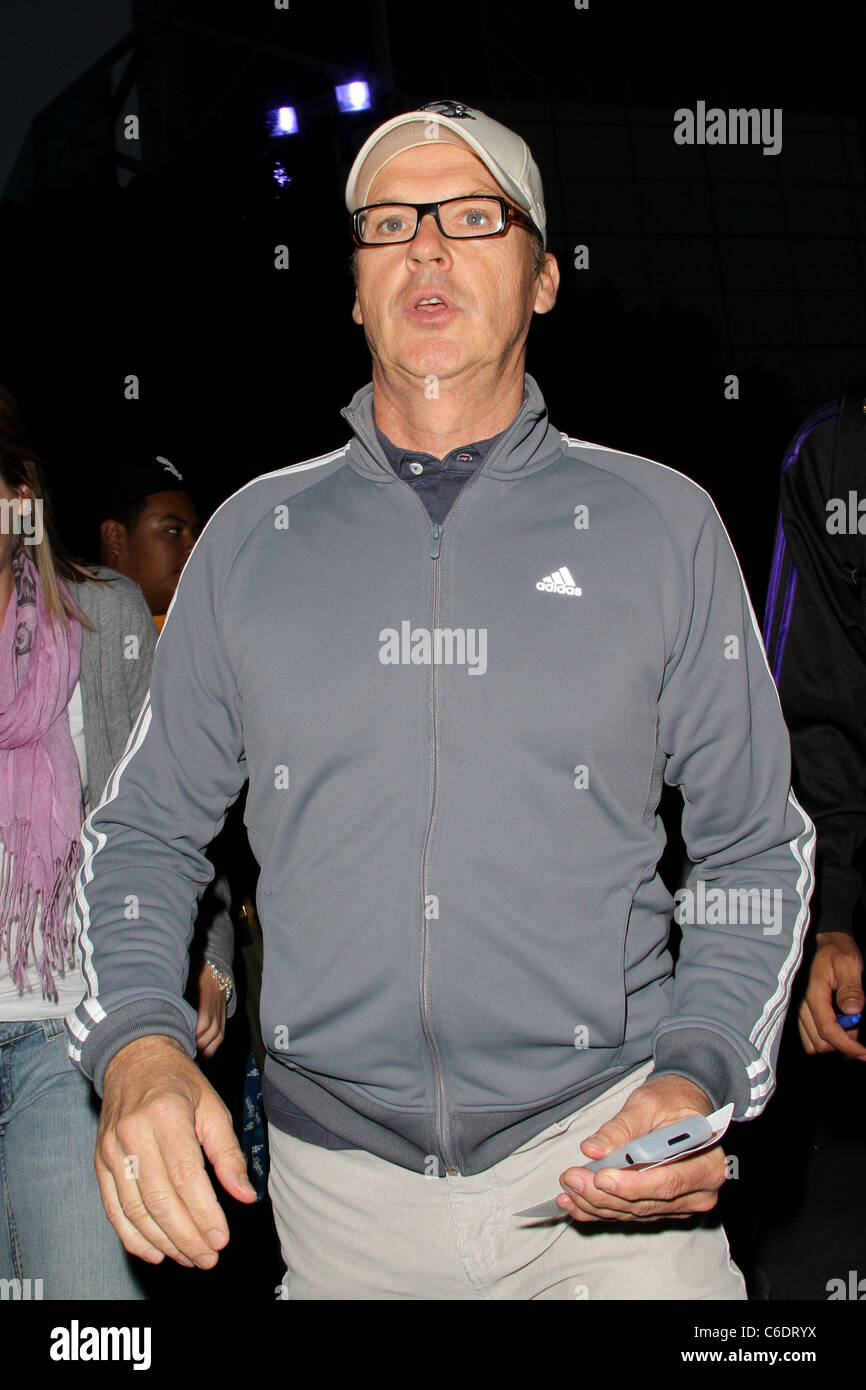 Usa 05 05 10 agent 47 hi-res stock photography and images - Alamy, image size:866x1390